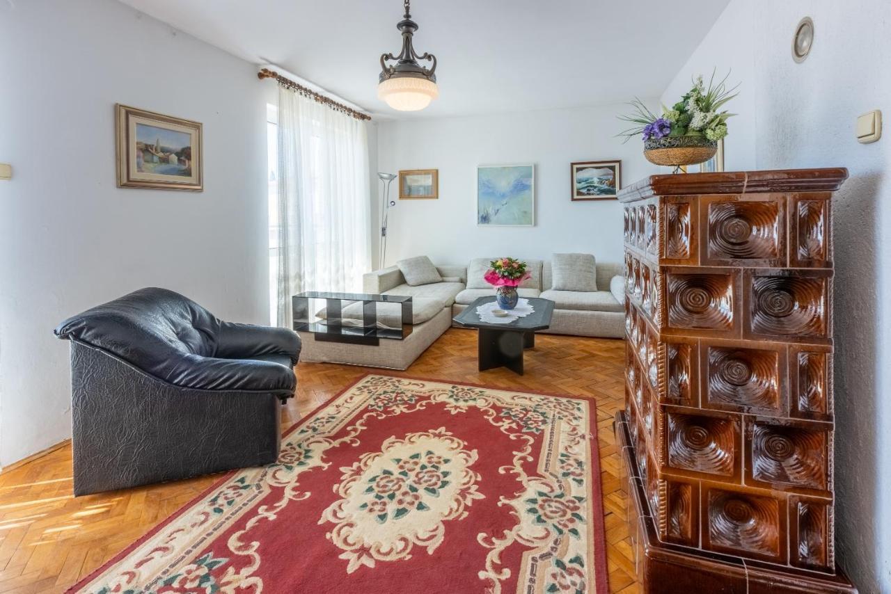 Apartment Mira "Pet Friendly" Цриквеница Экстерьер фото